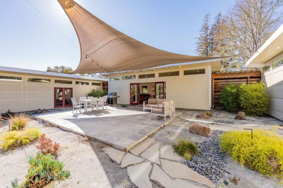 Versatile Office Shed