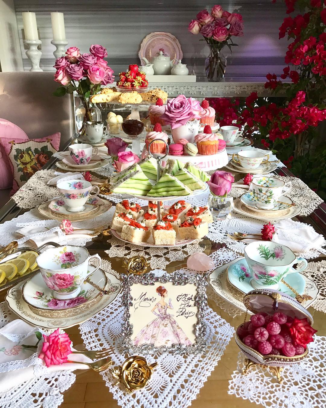 A Lace Table in Vintage Garden Romance