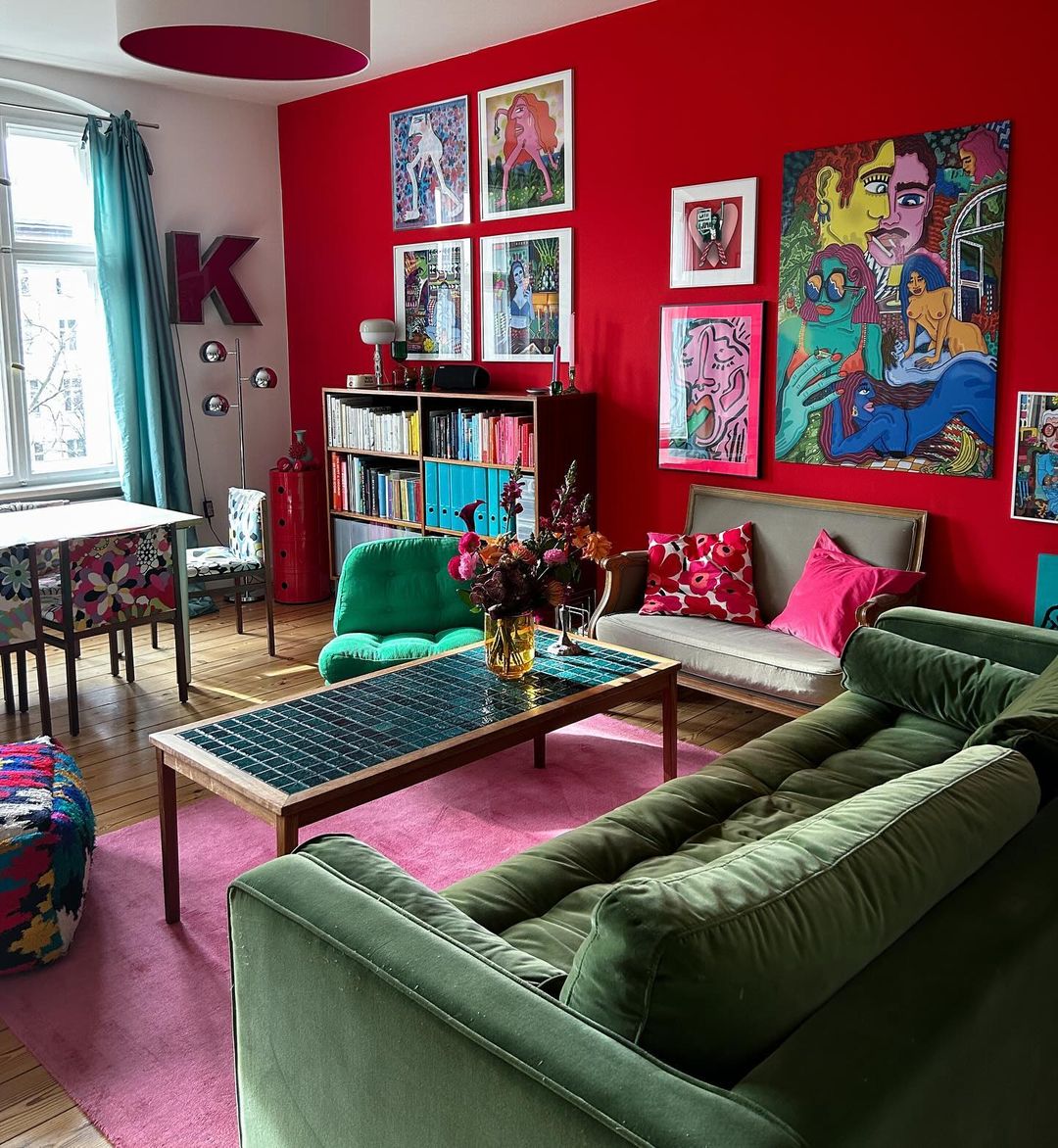 A Vivid Vintage Vibe
