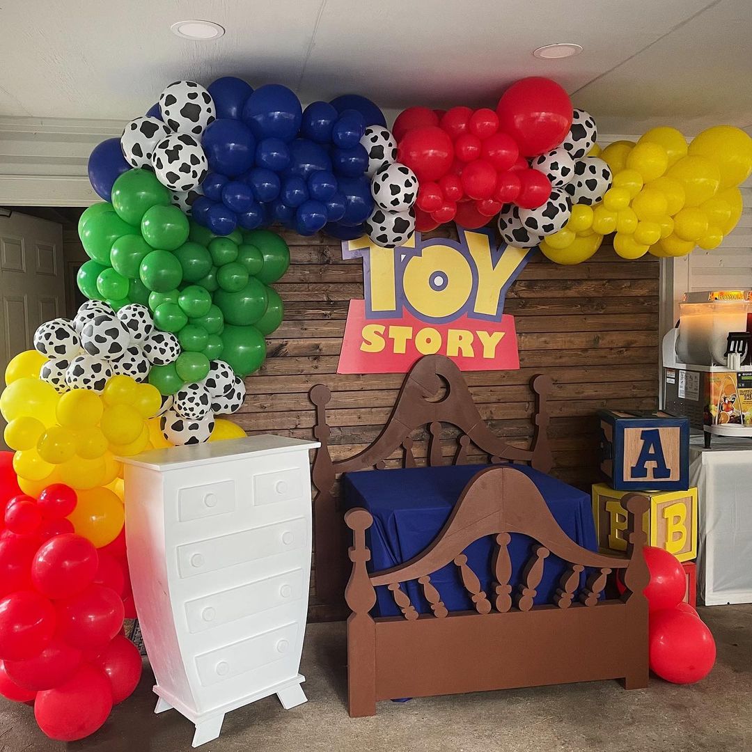 Animated Adventure Party Backdrop