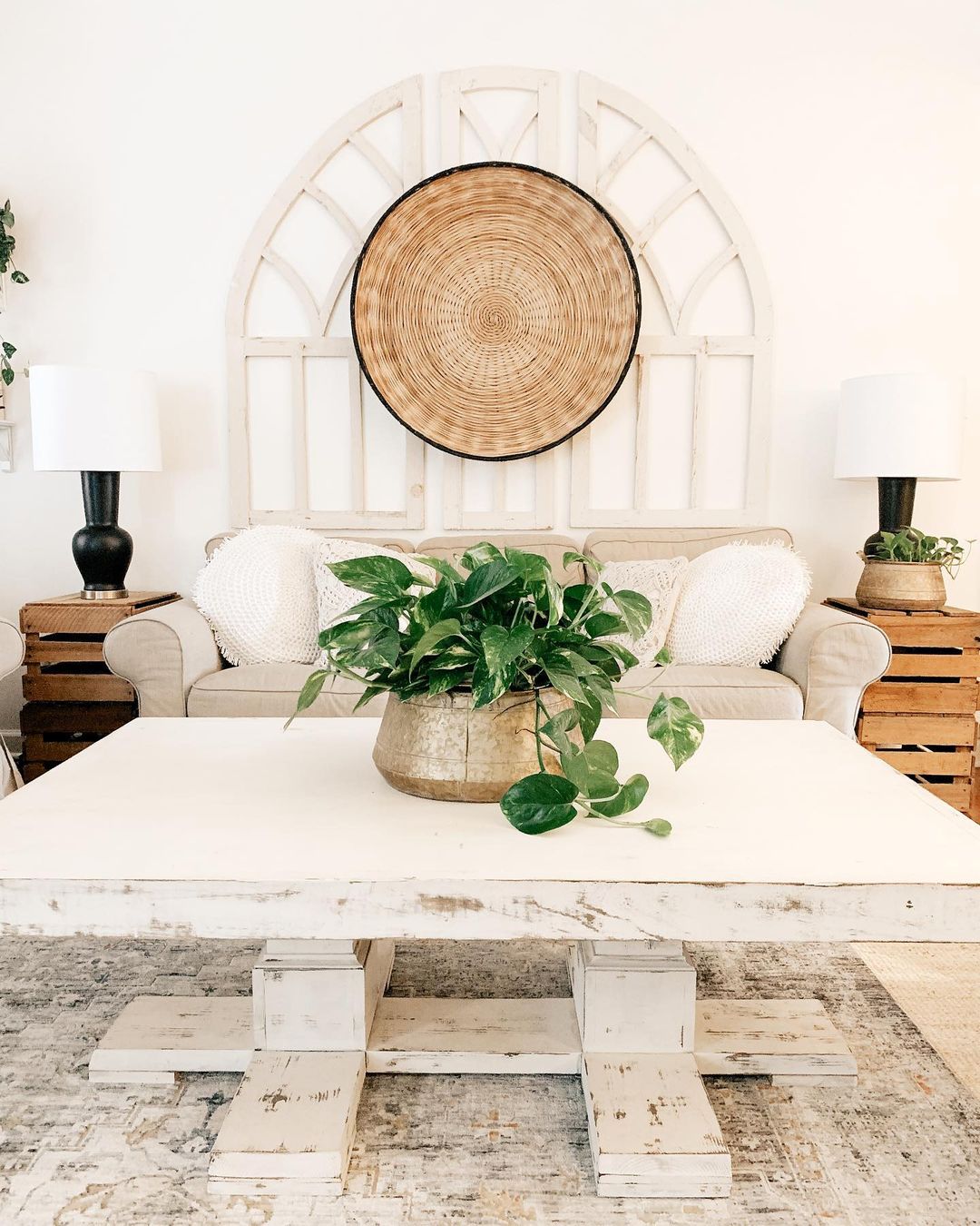 Architectural Symmetry and Natural Accents