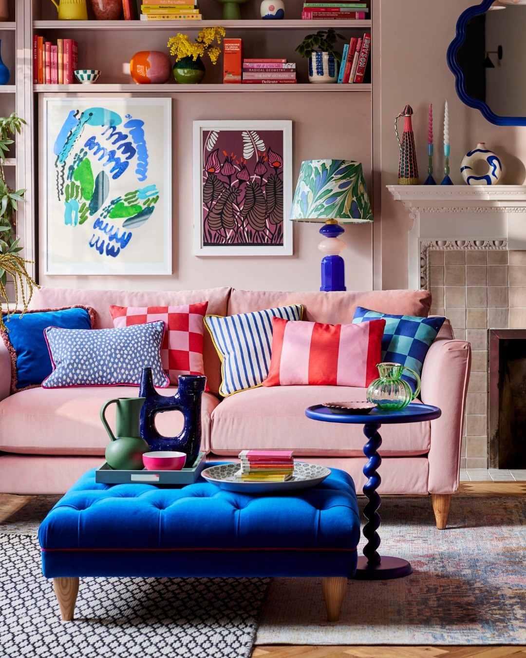 Artful Contrasts with Vibrant Elegance