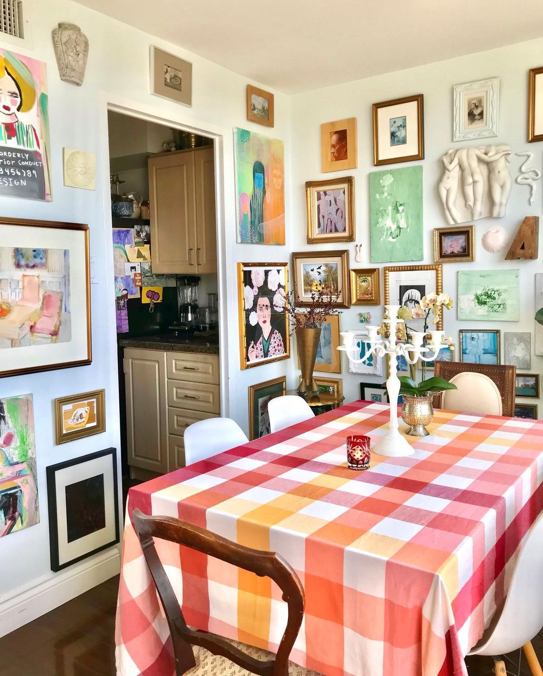 Artistic Dining Area