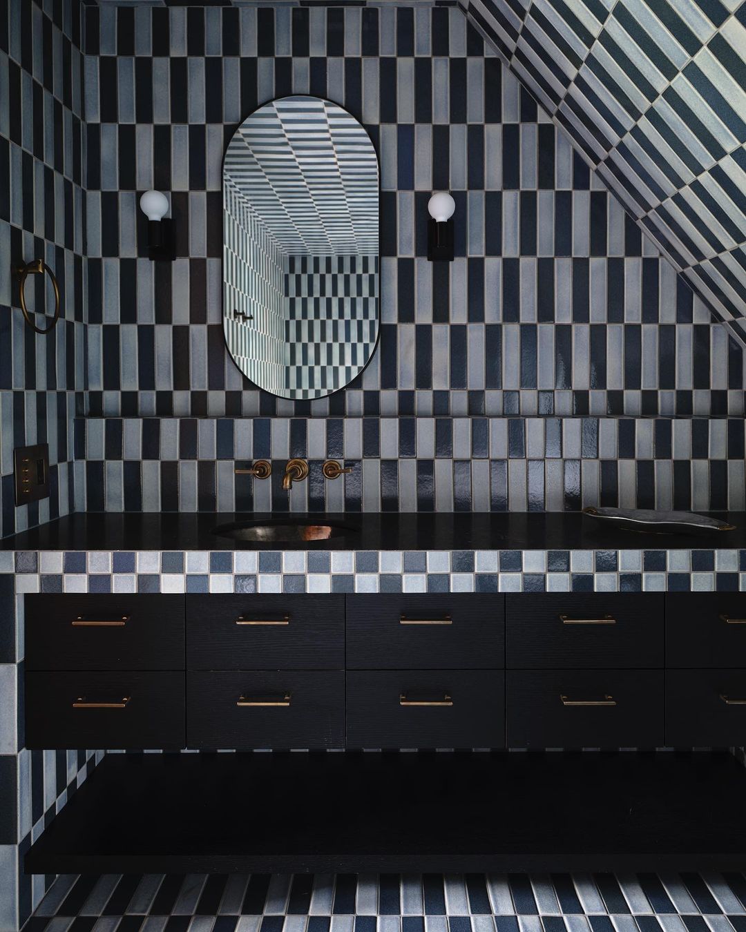 Bathroom Vanity Optical Illusion