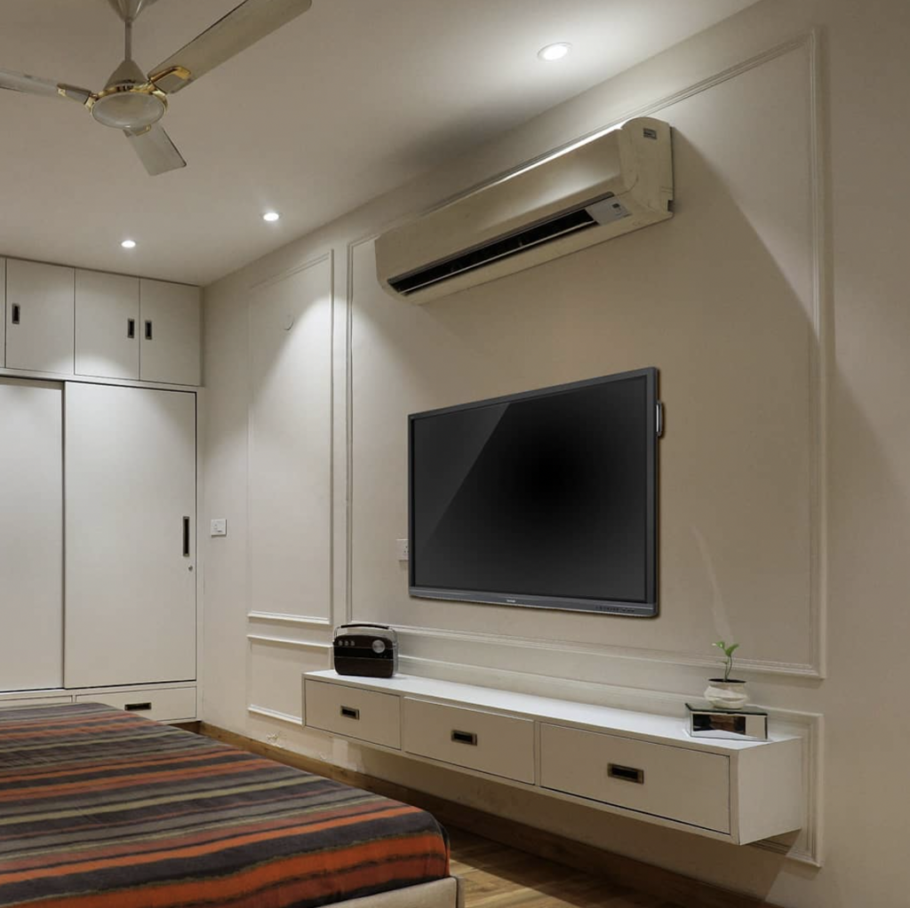 Bedroom TV Backdrop with Board-and-Batten Accent Treatment