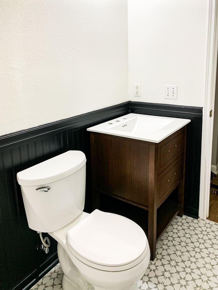 Black Beadboard Bathroom Walls