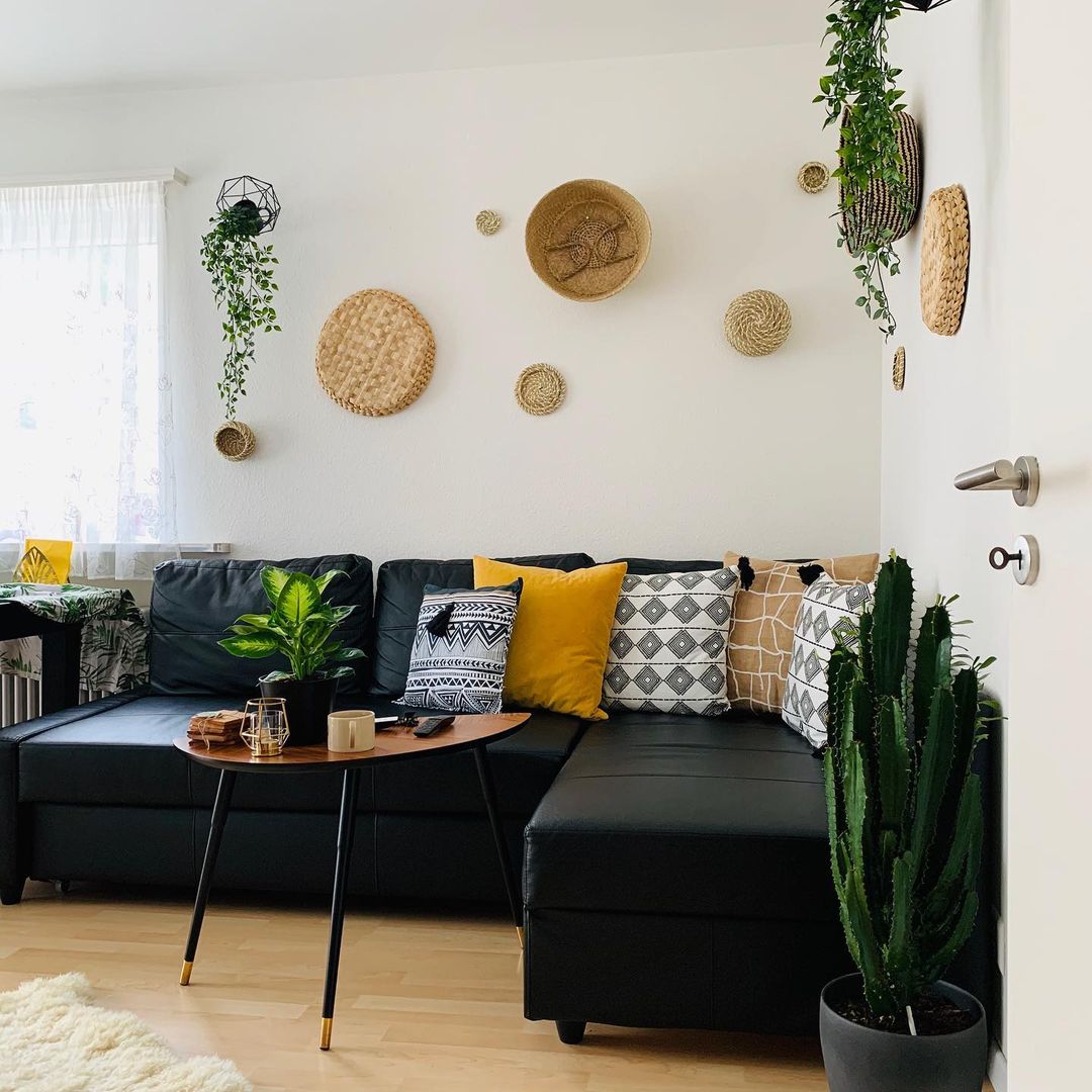 20 Dramatic And Bold Black Couch Living Room Ideas