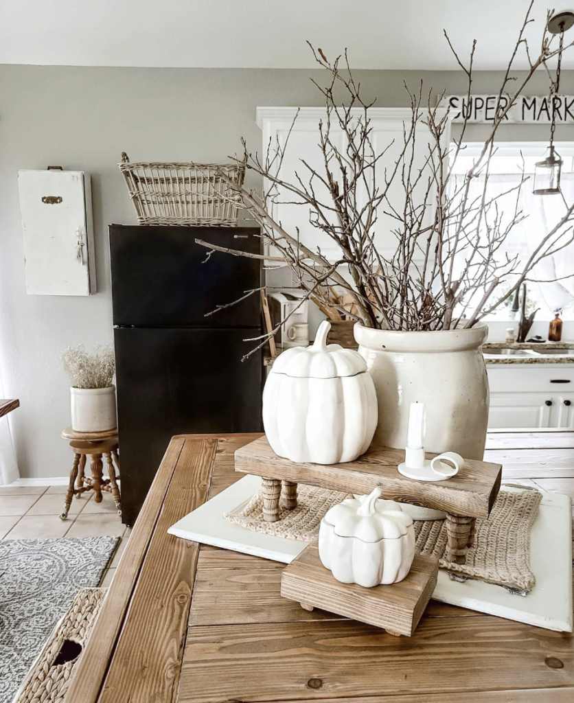 Black Farmhouse Refrigerator Decor