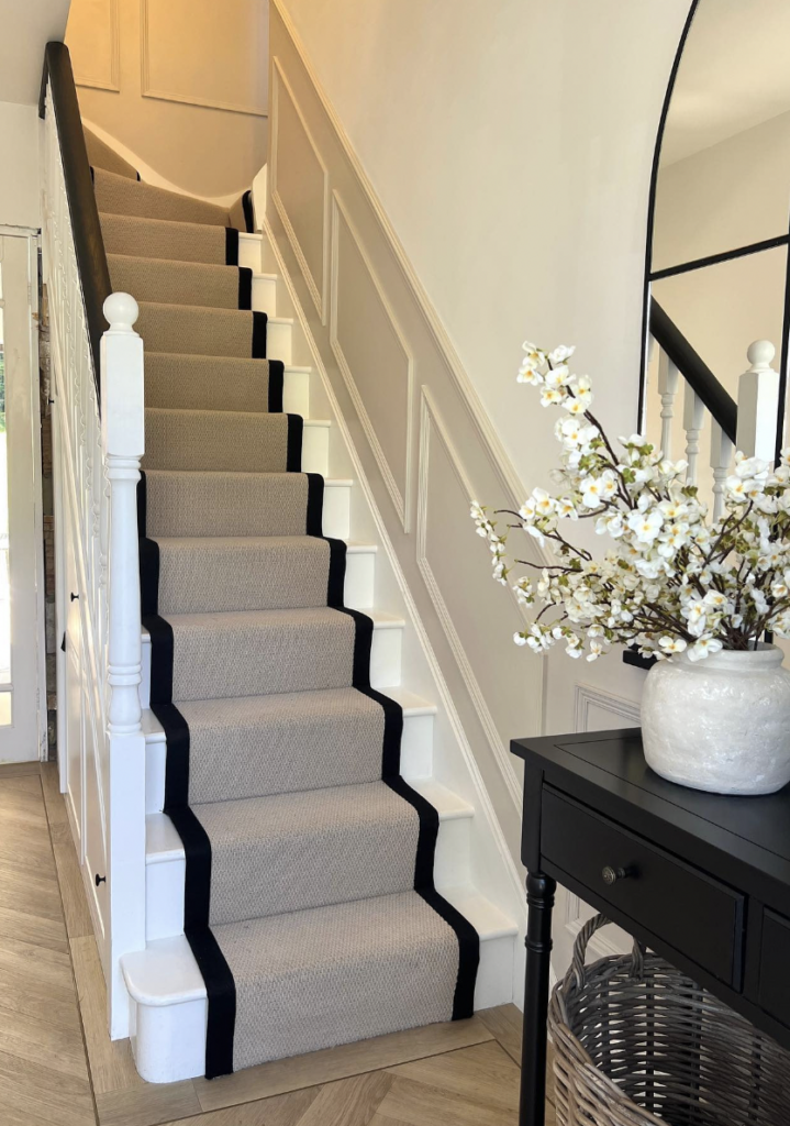 Black Trim on a Beige Stair Runner