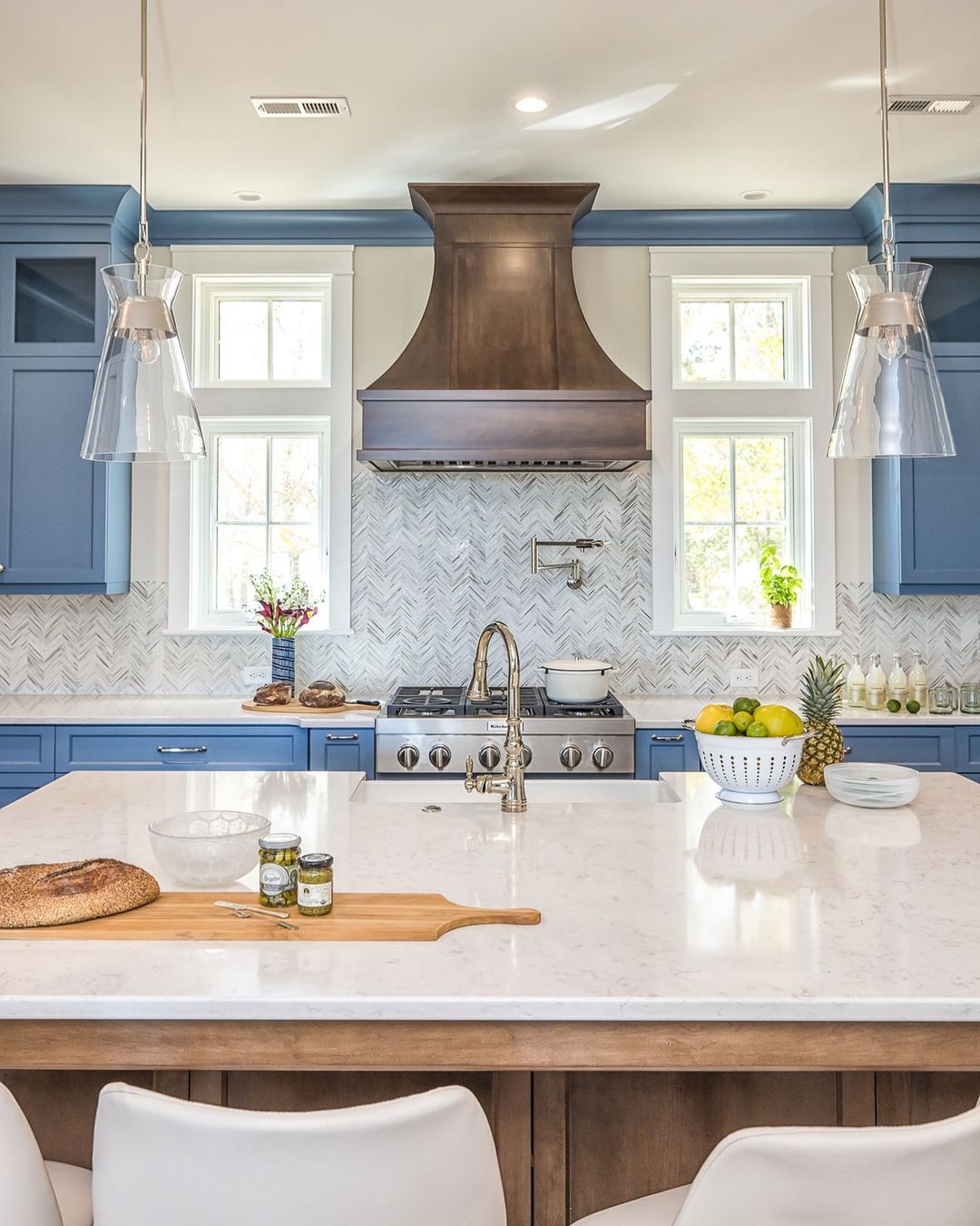 Bold Contrast with Blue and Wood Tones