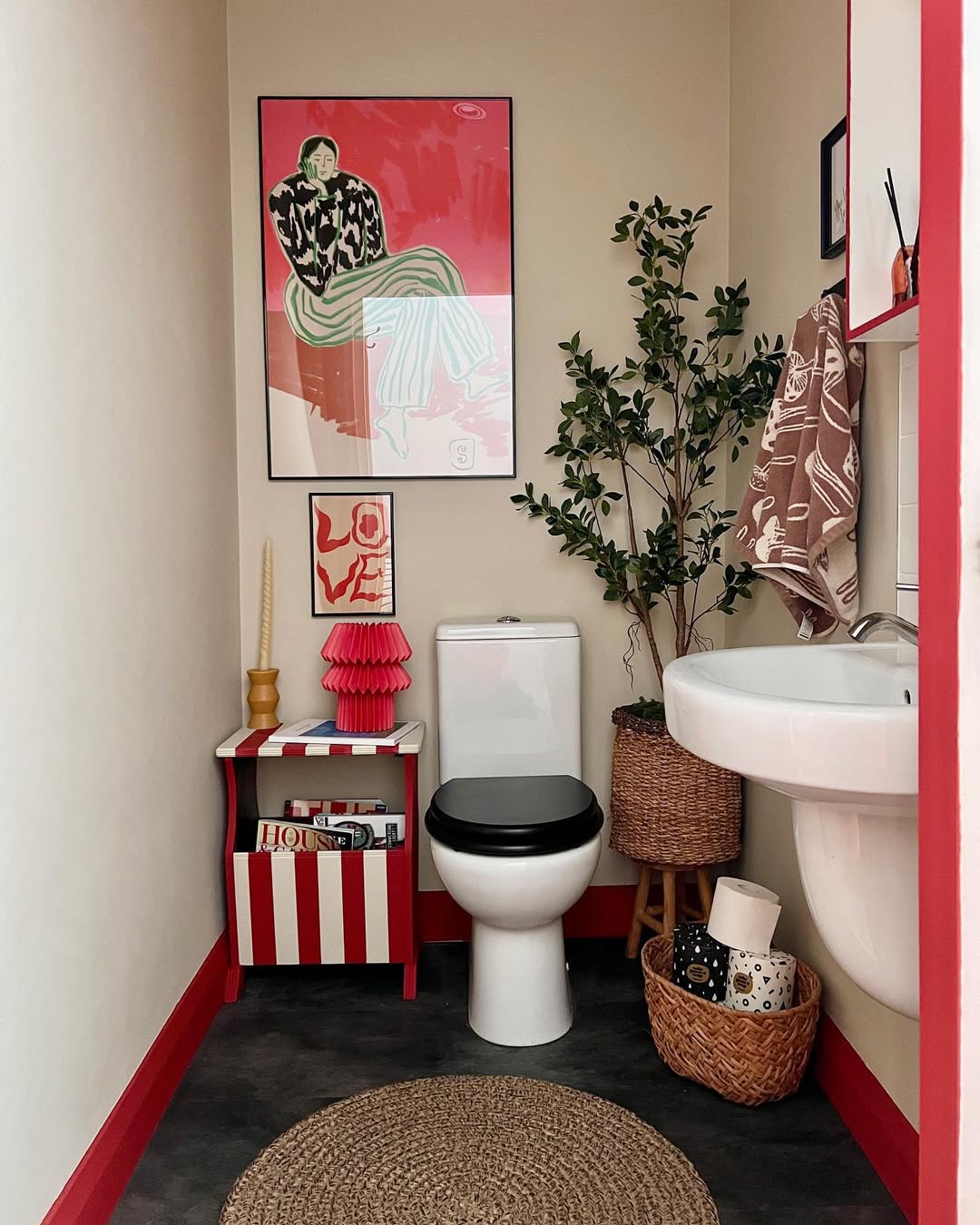 Bold Colors And Textures For Impact
