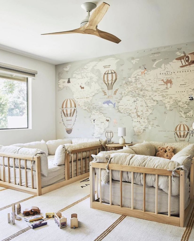 Boy Bedroom Decor Featuring a Hot Air Balloon