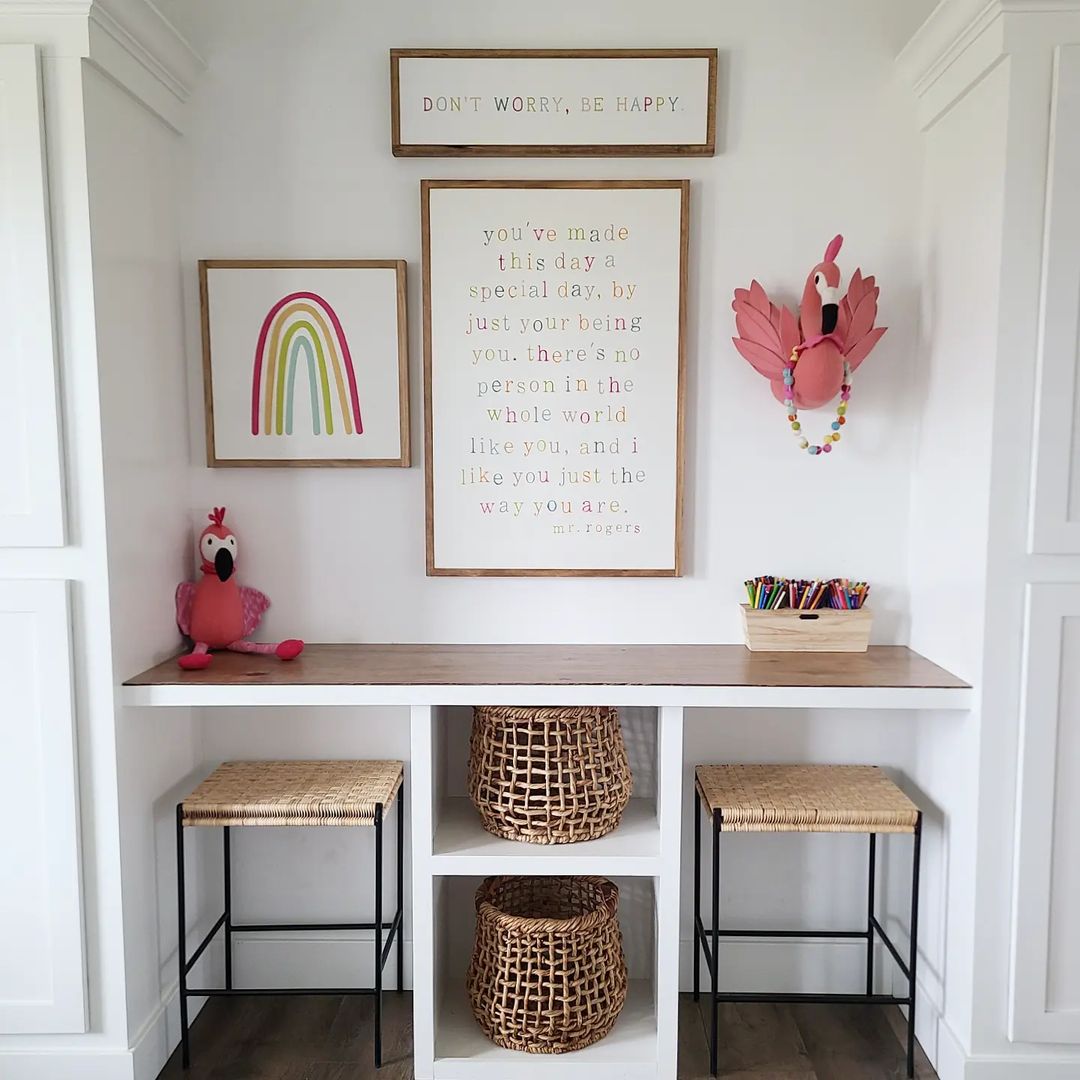 Built-In Desk in a Simple Rustic Style