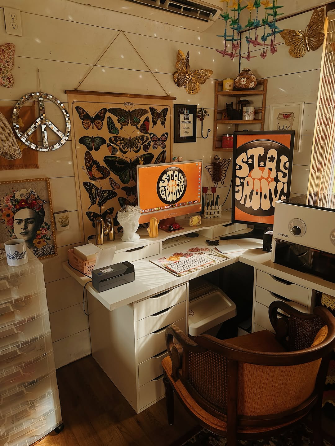 Butterfly Peace Sign Retro Maker Space