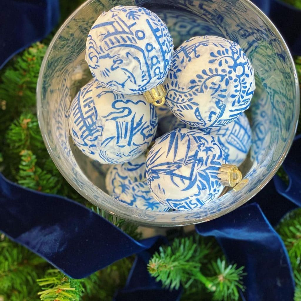 Christmas Bauble in White and Blue