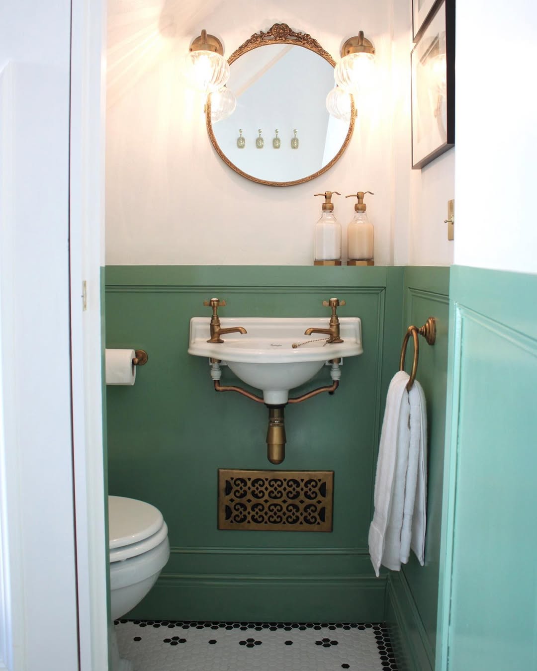 Vintage Elegance With Timeless Charm