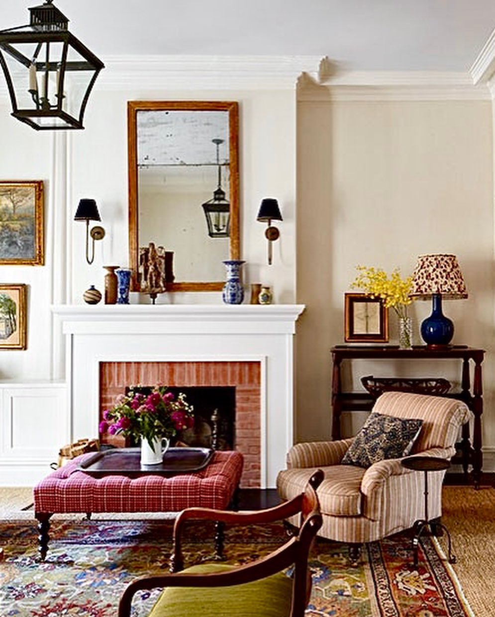 Classic Elegance: Timeless White Mantle with Vintage Accents
