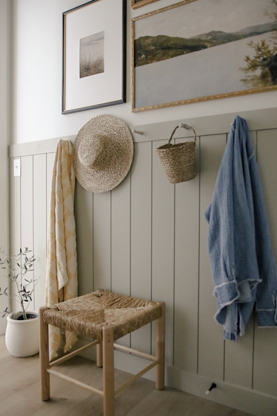 Coastal Minimalist Mudroom