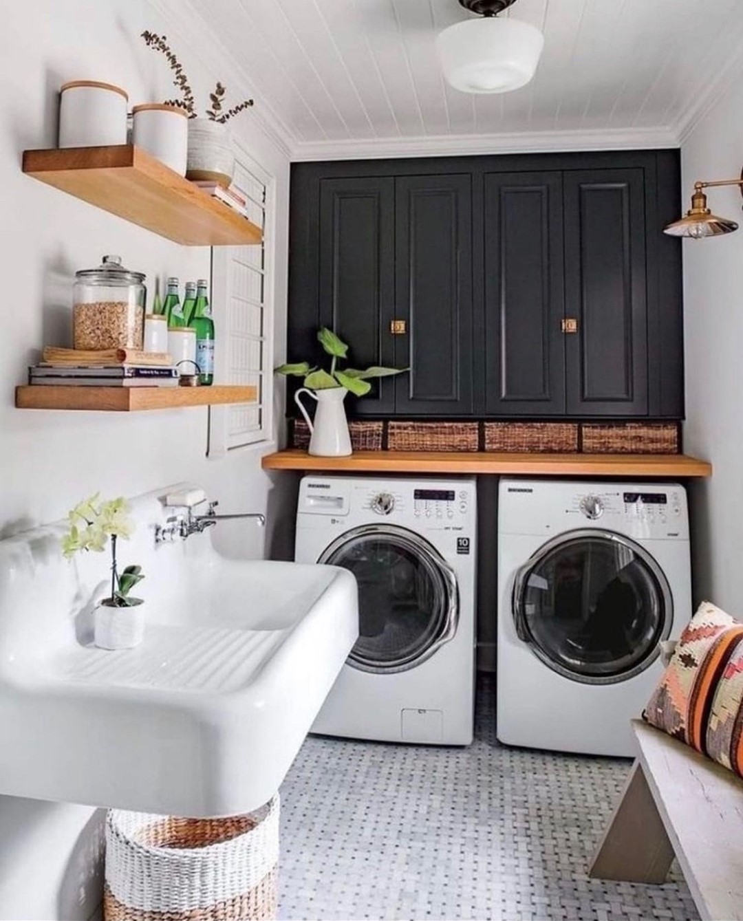 Sleek Utility in Compact Spaces