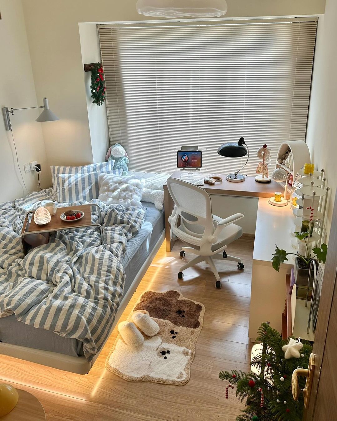 Contemporary Cozy Corner