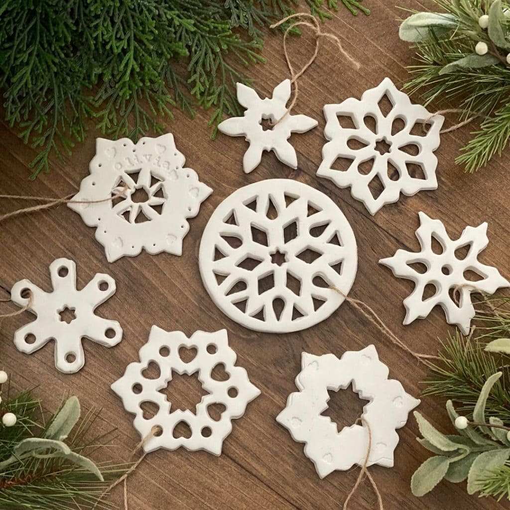 DIY Christmas Ornaments 25
