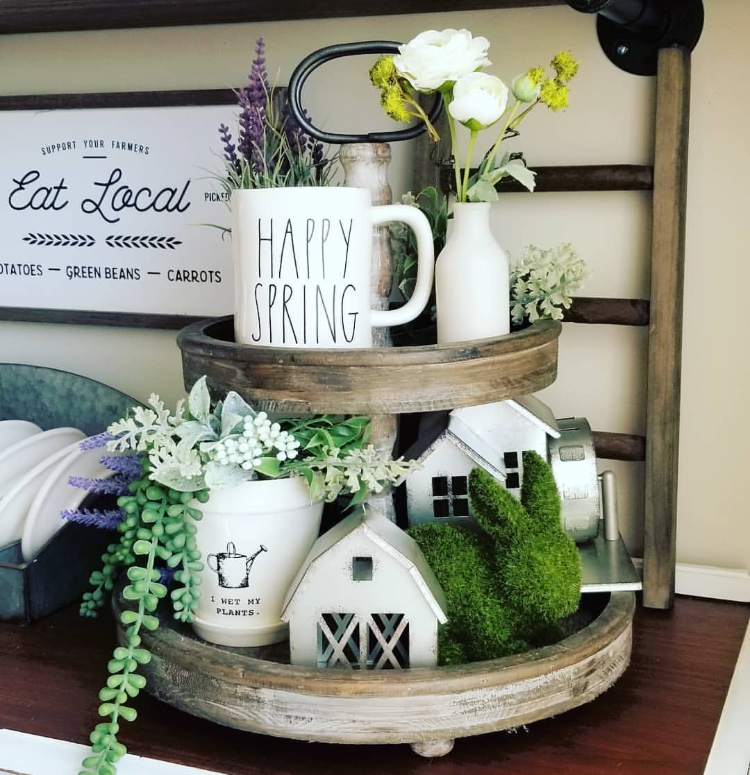 Cozy Cottage Spring Display