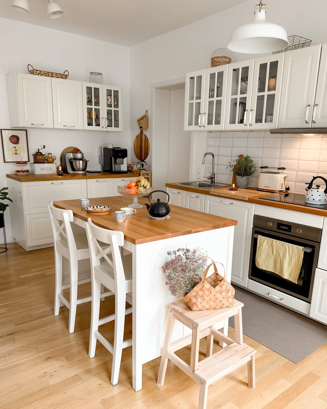 Cozy Farmhouse IKEA Kitchen