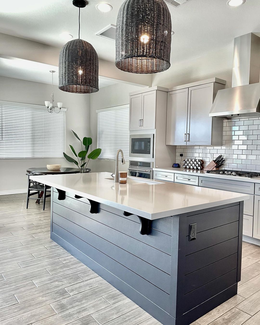 Dark Sleek Shiplap Island