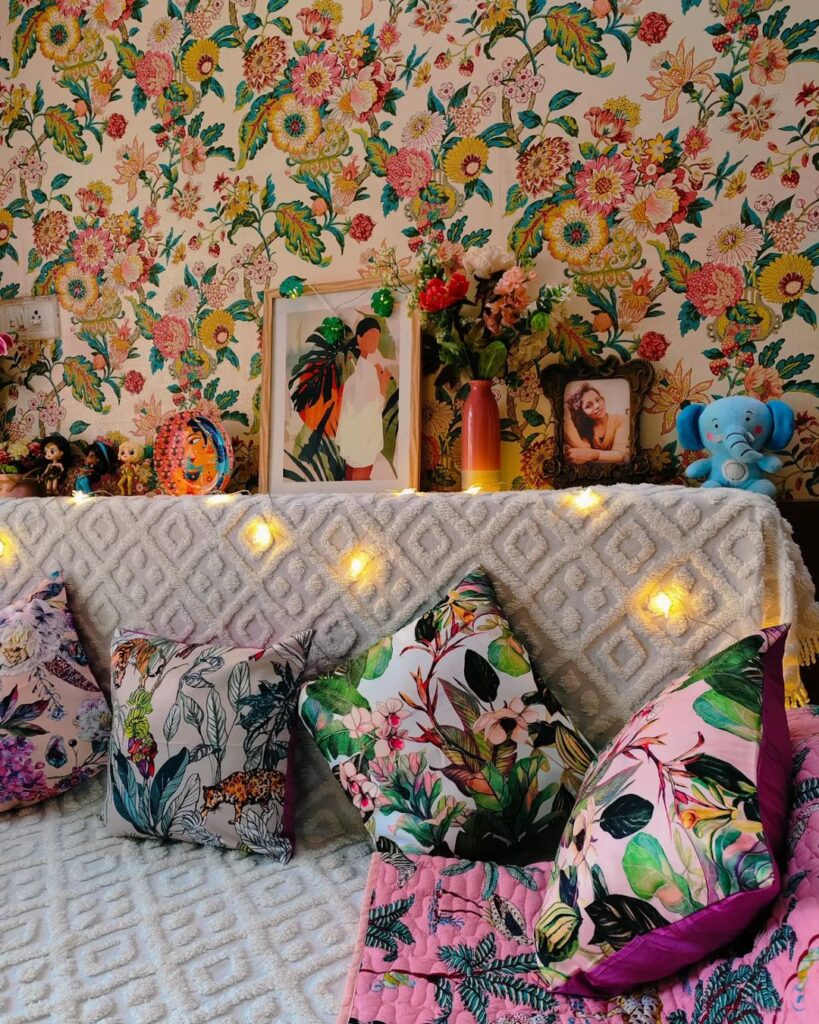 Small Bedroom Decorating Ideas For Women