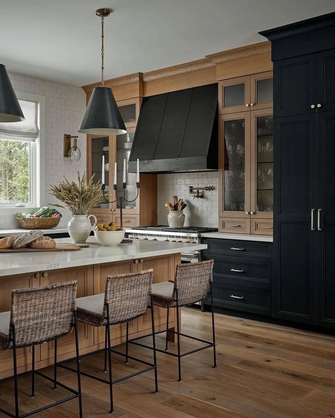 Designer Elevated Farmhouse Kitchen