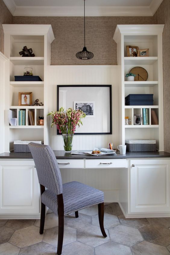 Desk with integrated cabinetry