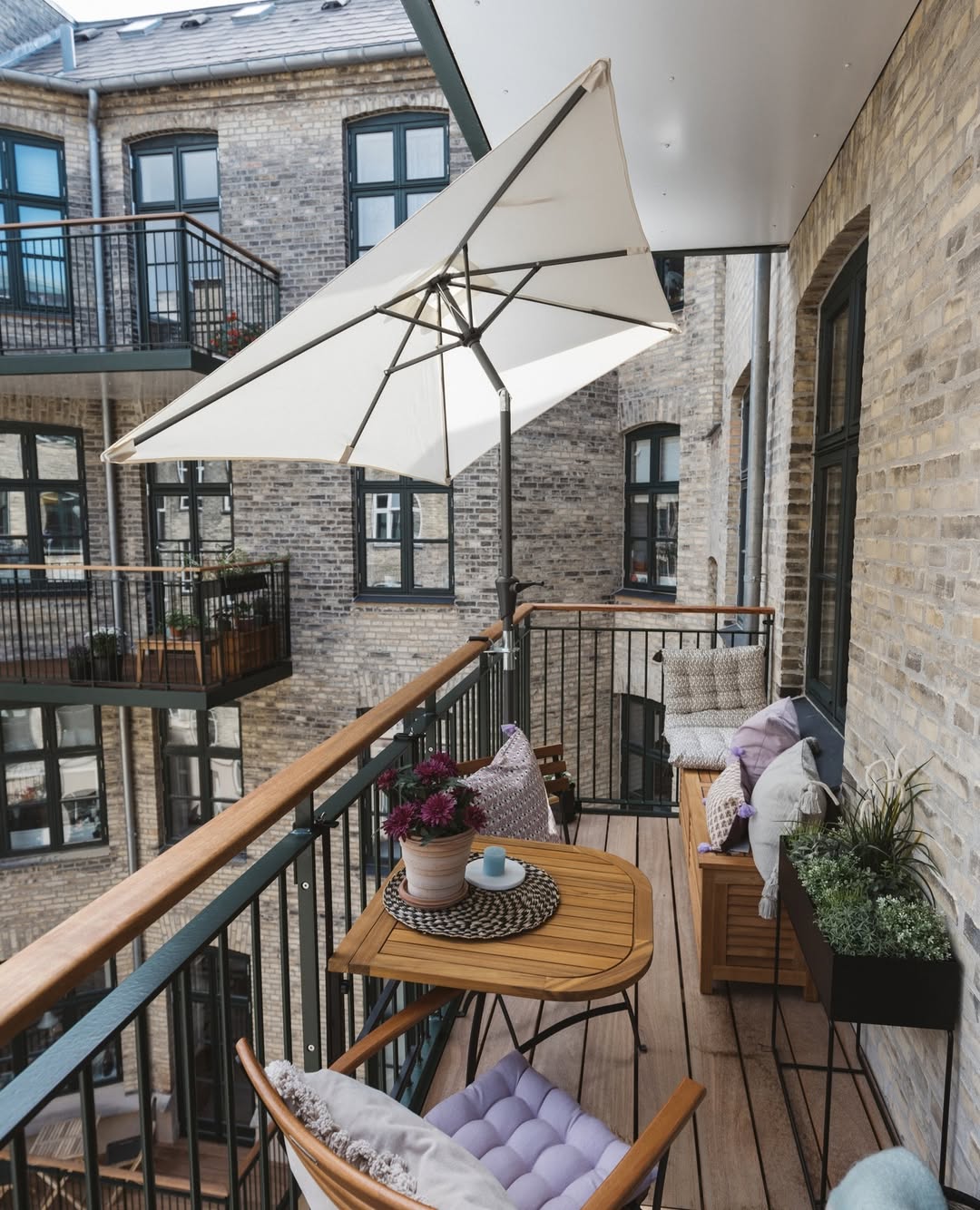 Foldable Dining Set For Narrow Balconies