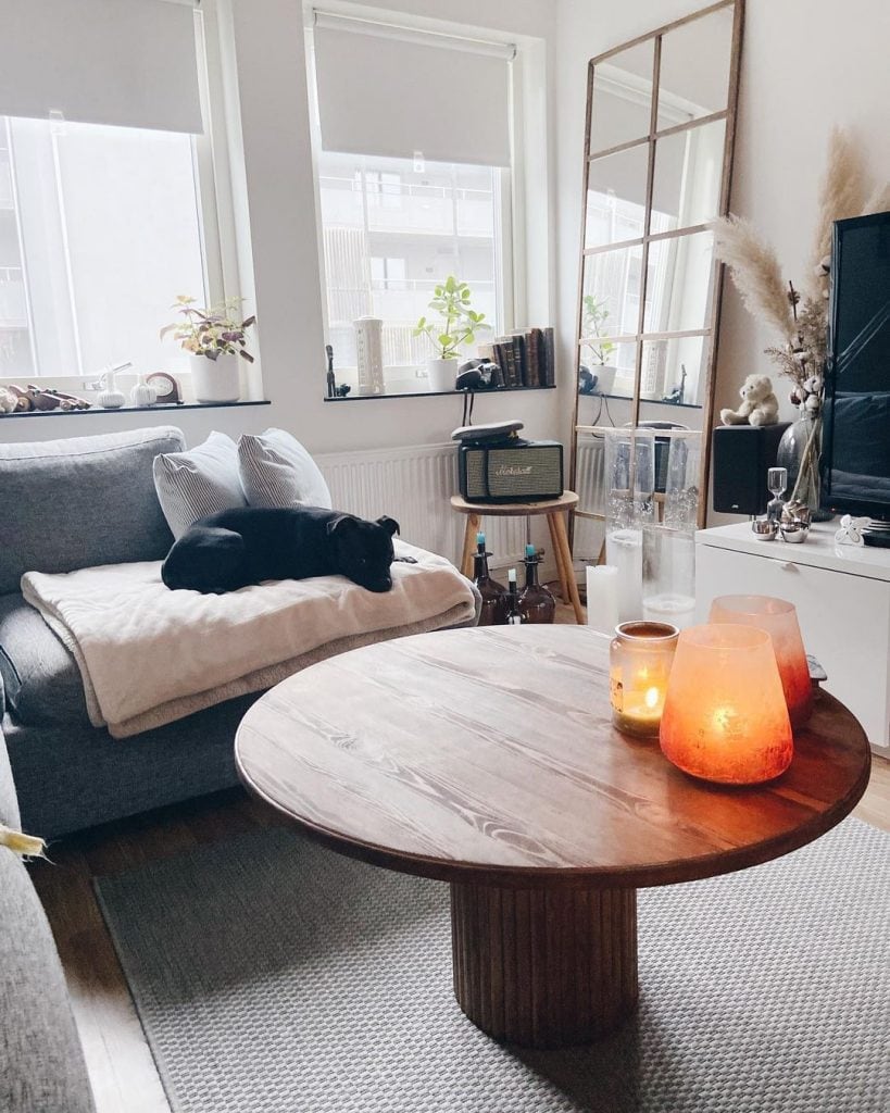 DIY Dark Brown Fluted Coffee Table