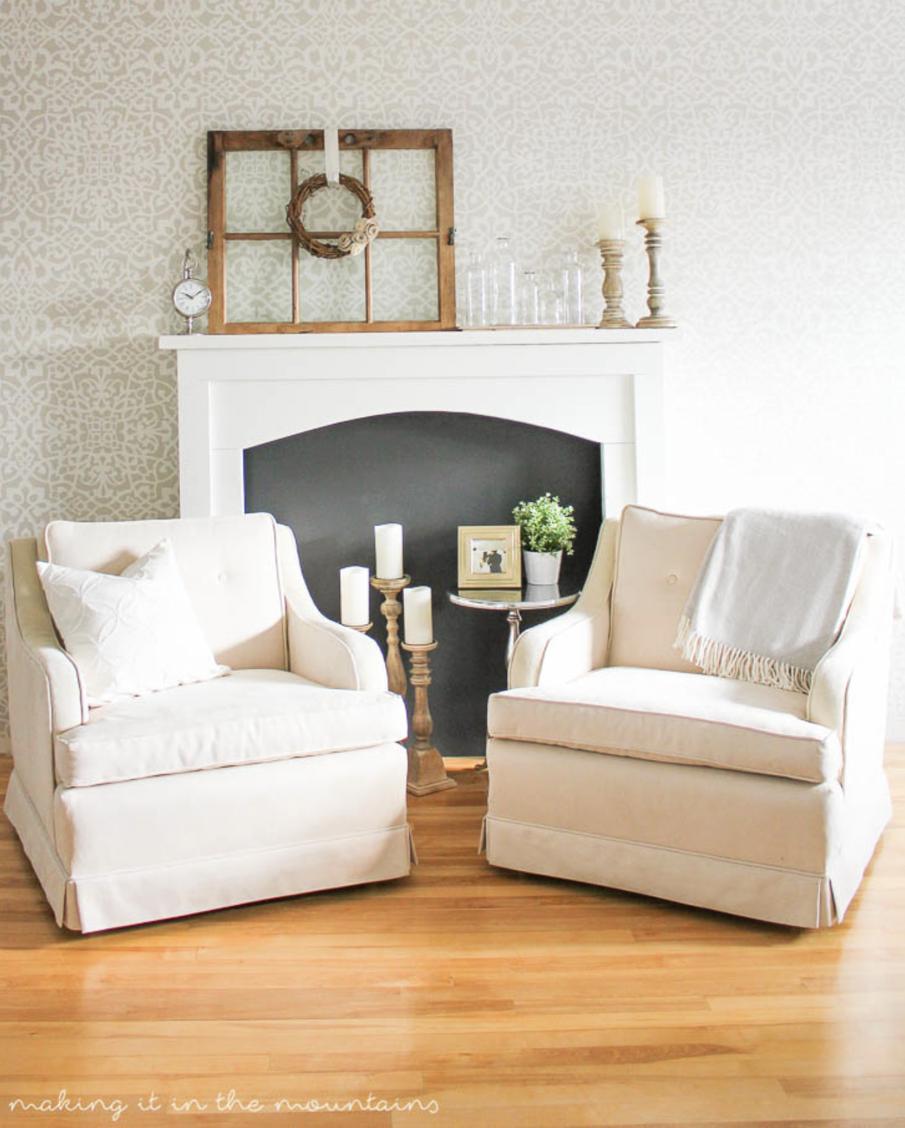 DIY Farmhouse Faux Fireplace