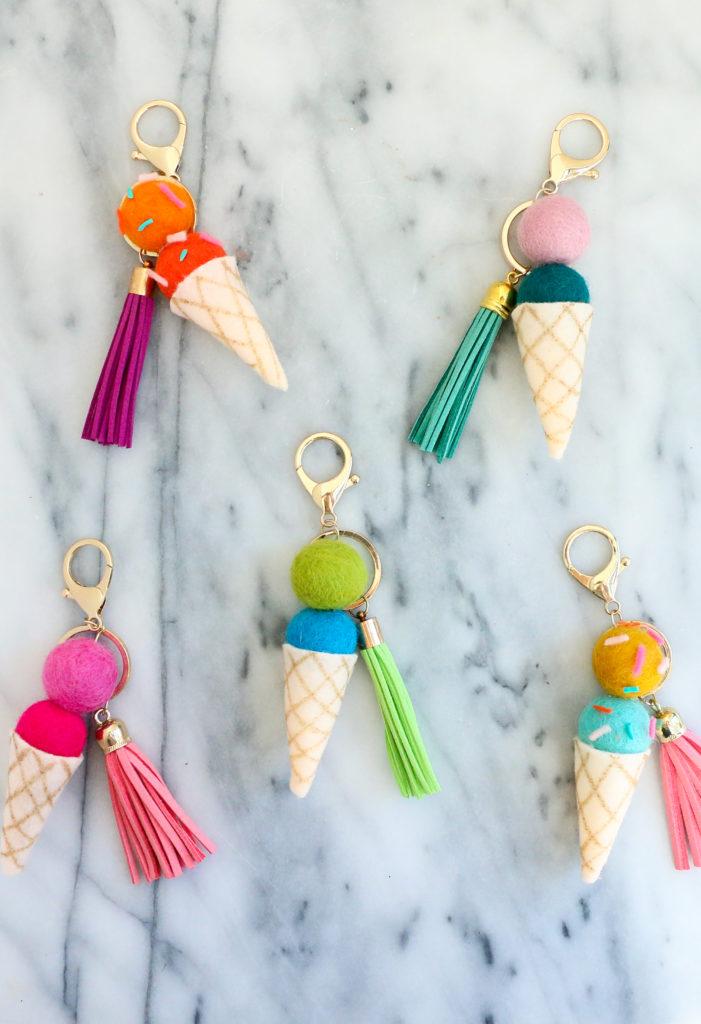 DIY Felt Keychain