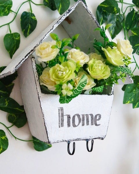 DIY Chic Styled Key Holder