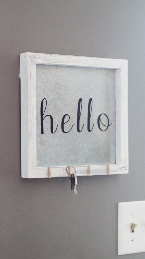 Farmhouse Entryway Key Holder