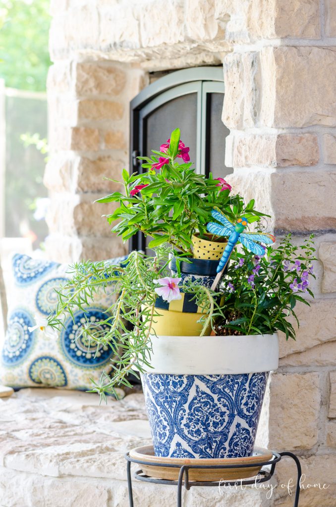 Flower Pots with Decoupage