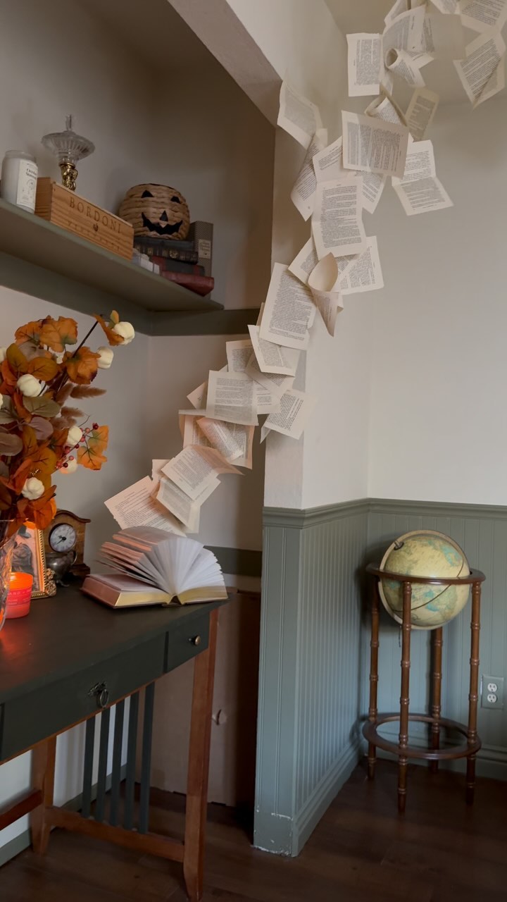 Flying Pages