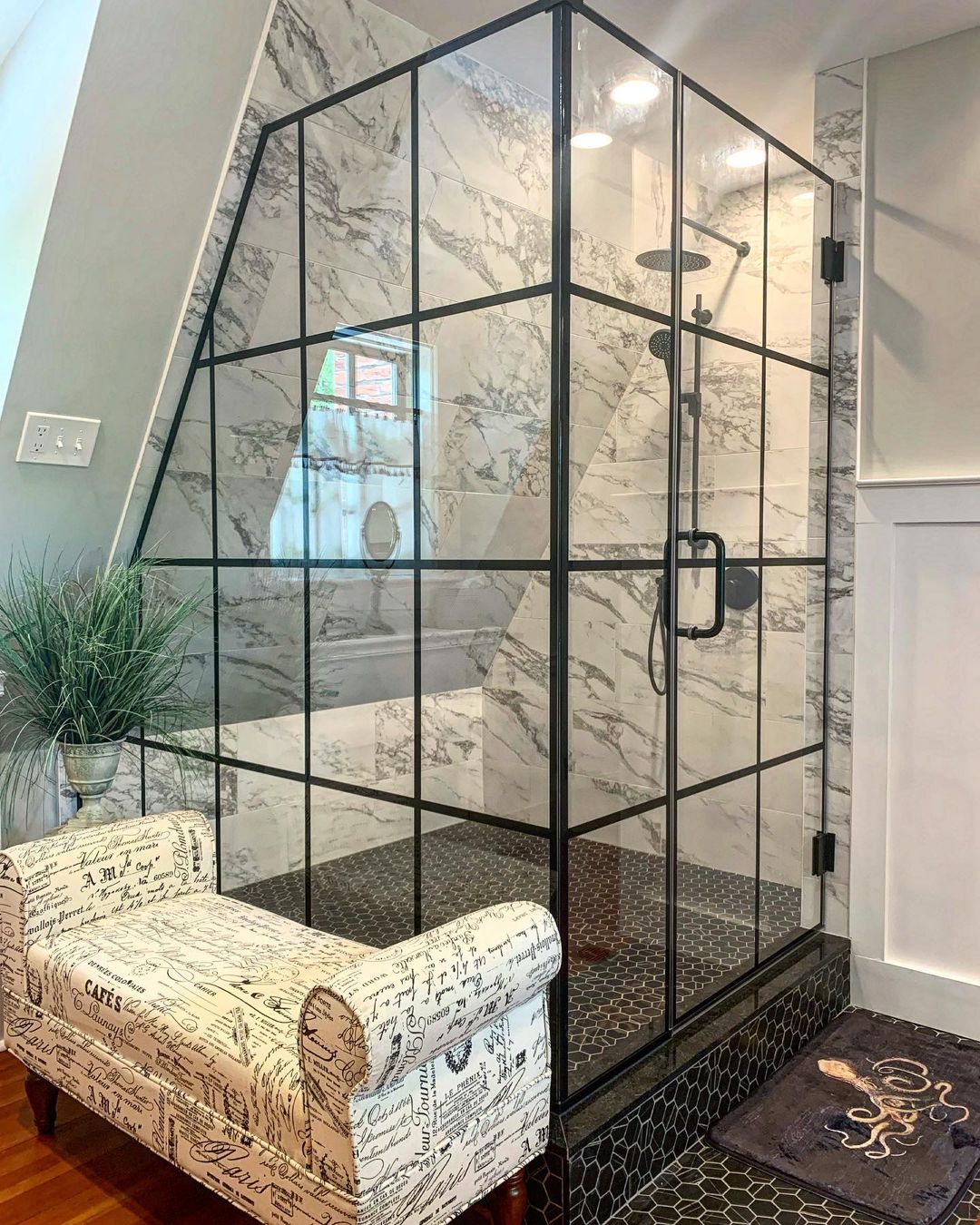Frameless Shower Door for a Bathroom Upgrade