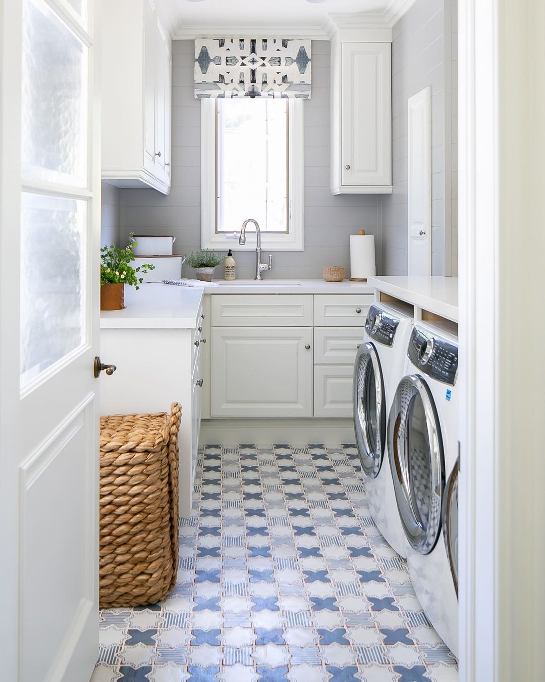 Fresh Laundry Room