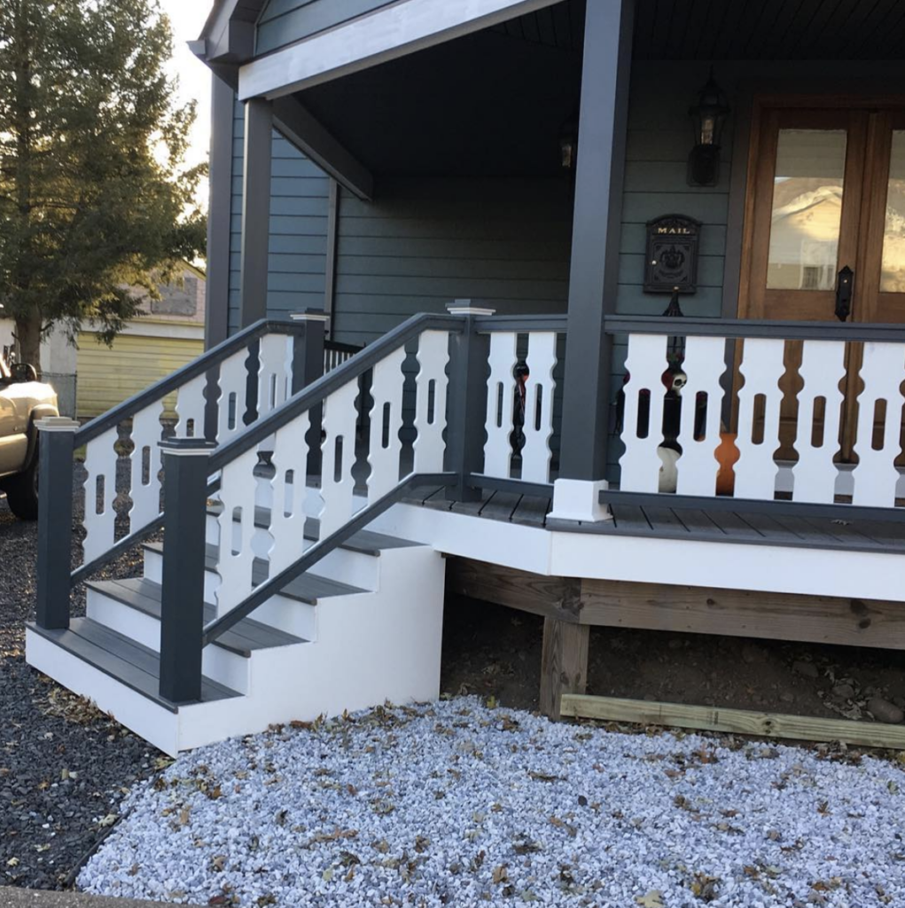 Front porch railing in black and white