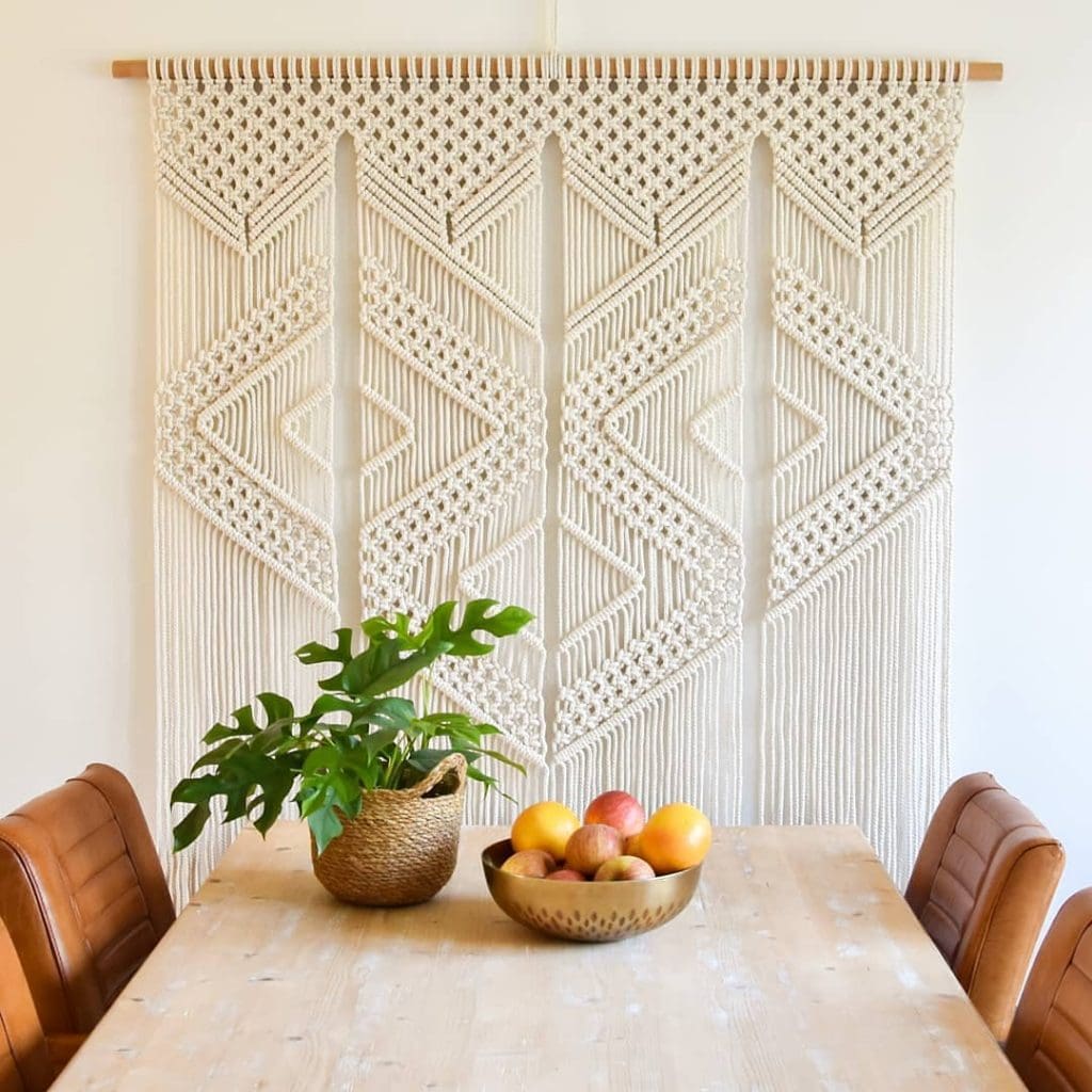 Geometric Tassel Macrame Pattern