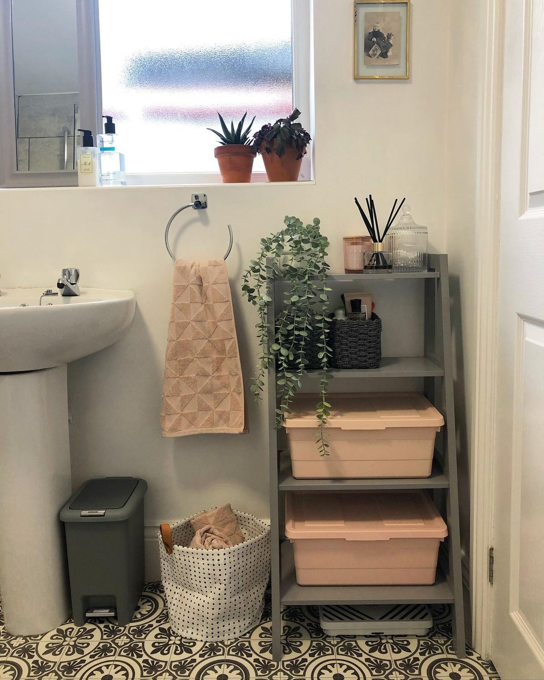 Glass Jar Storage