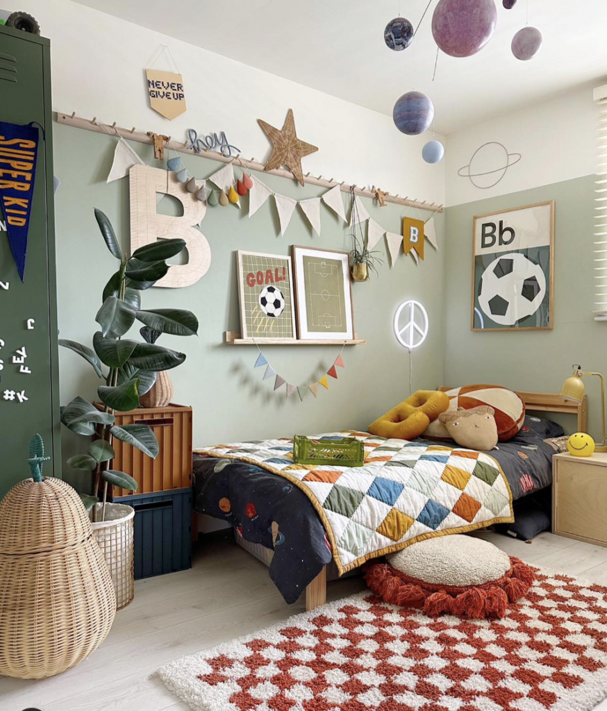 Green Bedroom for a Boy