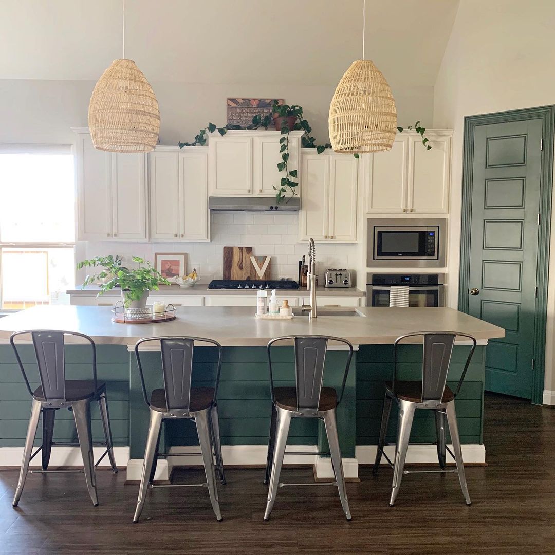 Green Shiplap Botanical Boho Island