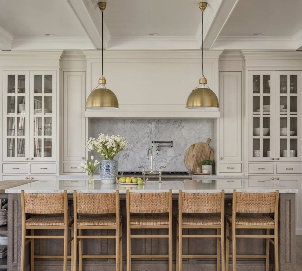 Kitchen Cabinet Crown Molding