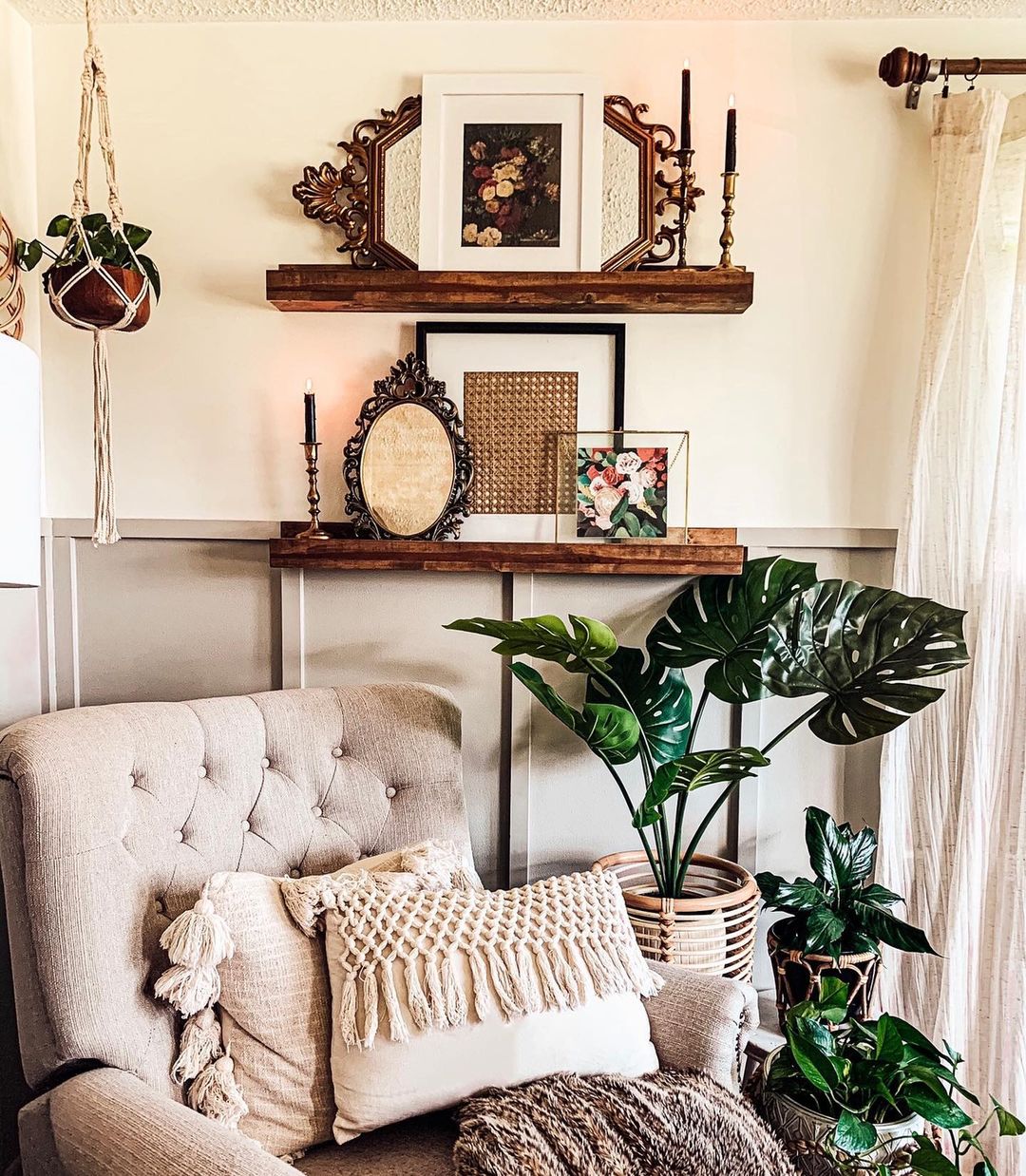 Elegant Reading Nook with Layered Picture Ledge Display