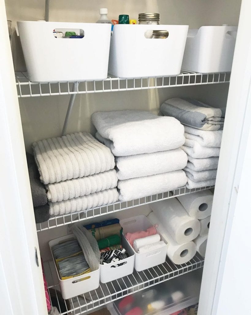 hallway closet linen organisation iddas 20