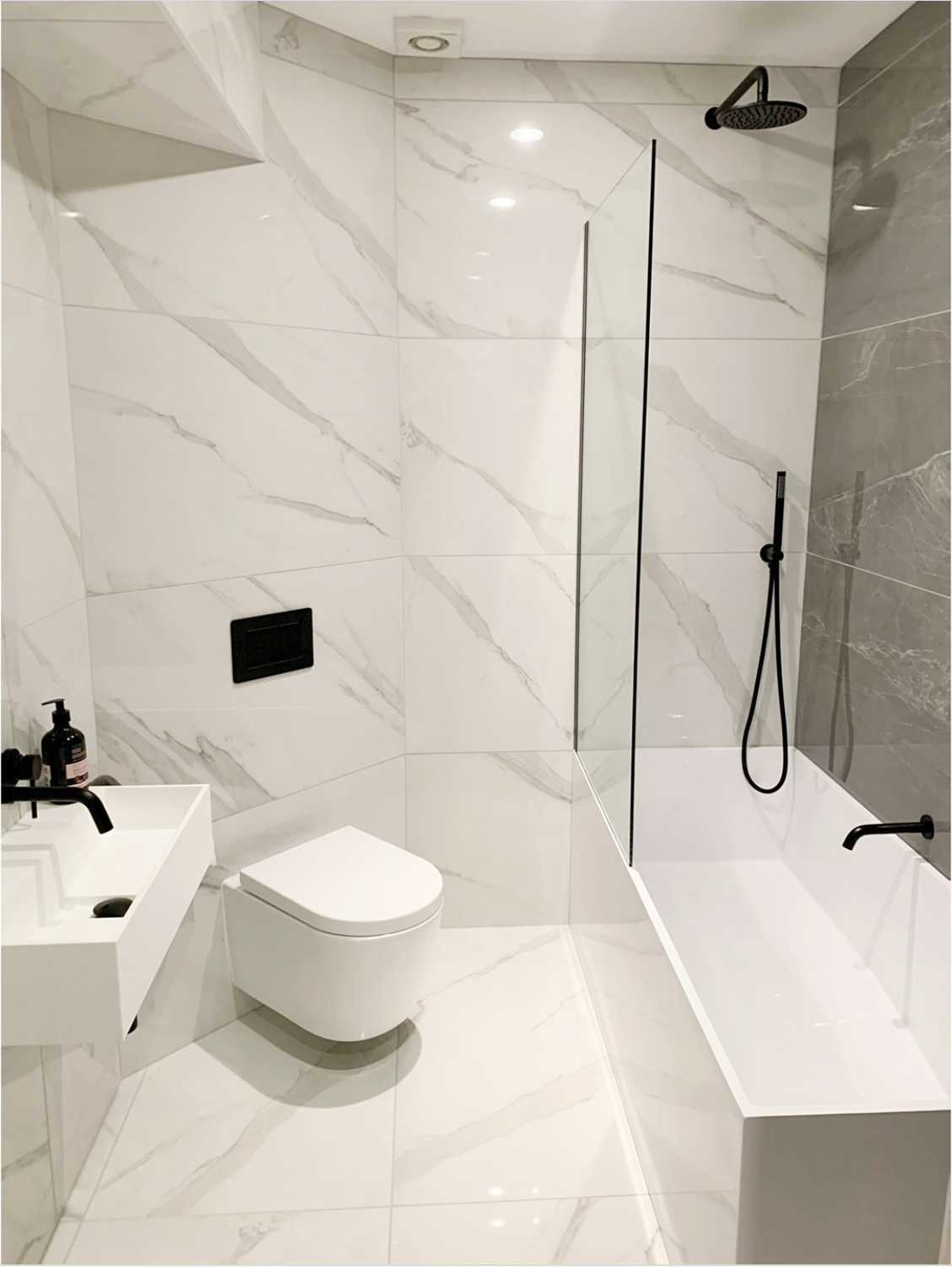 Sleek Minimalism with Marble-like Tiles